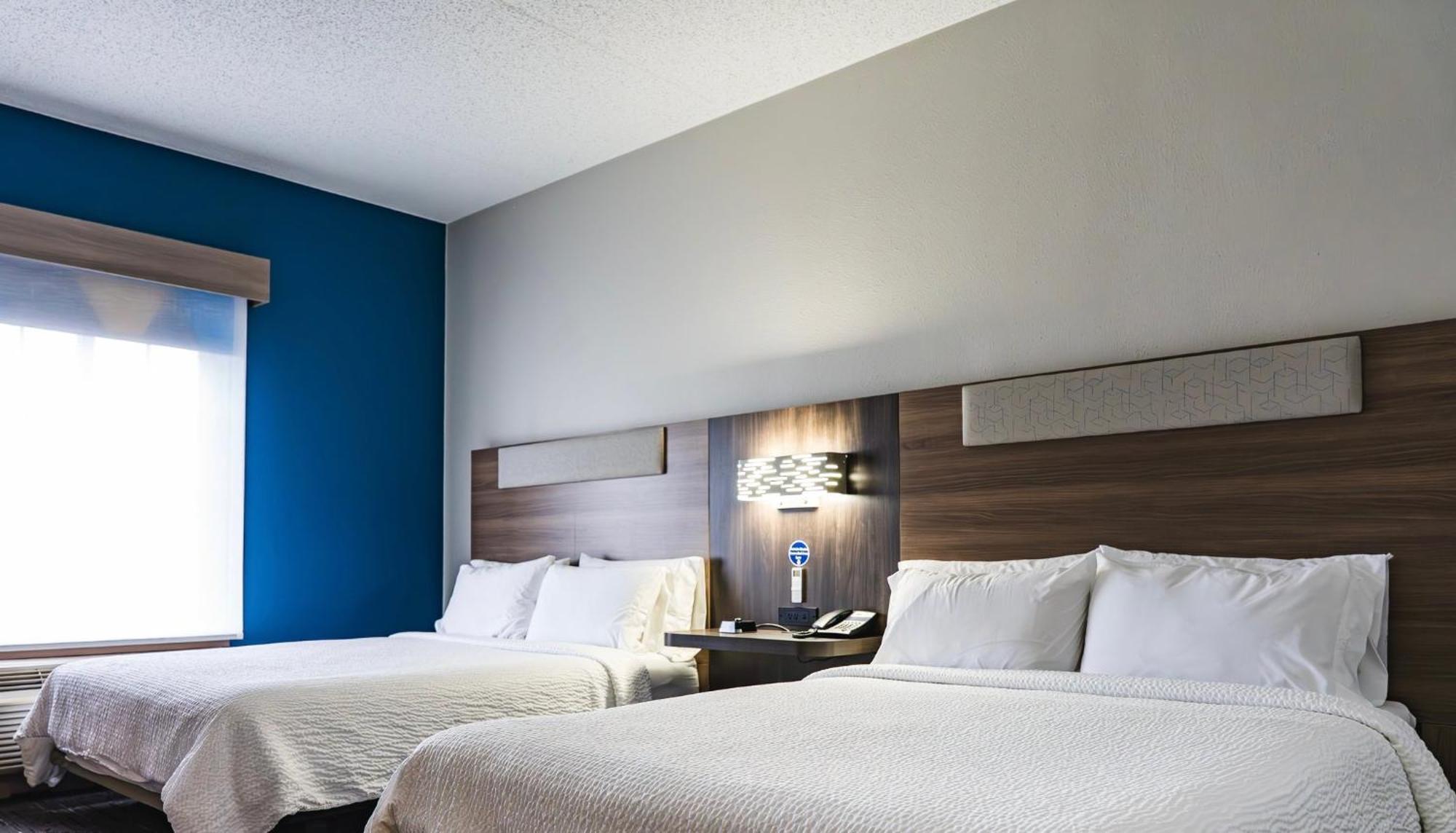 Holiday Inn Express Frazer - Malvern By Ihg Екстериор снимка