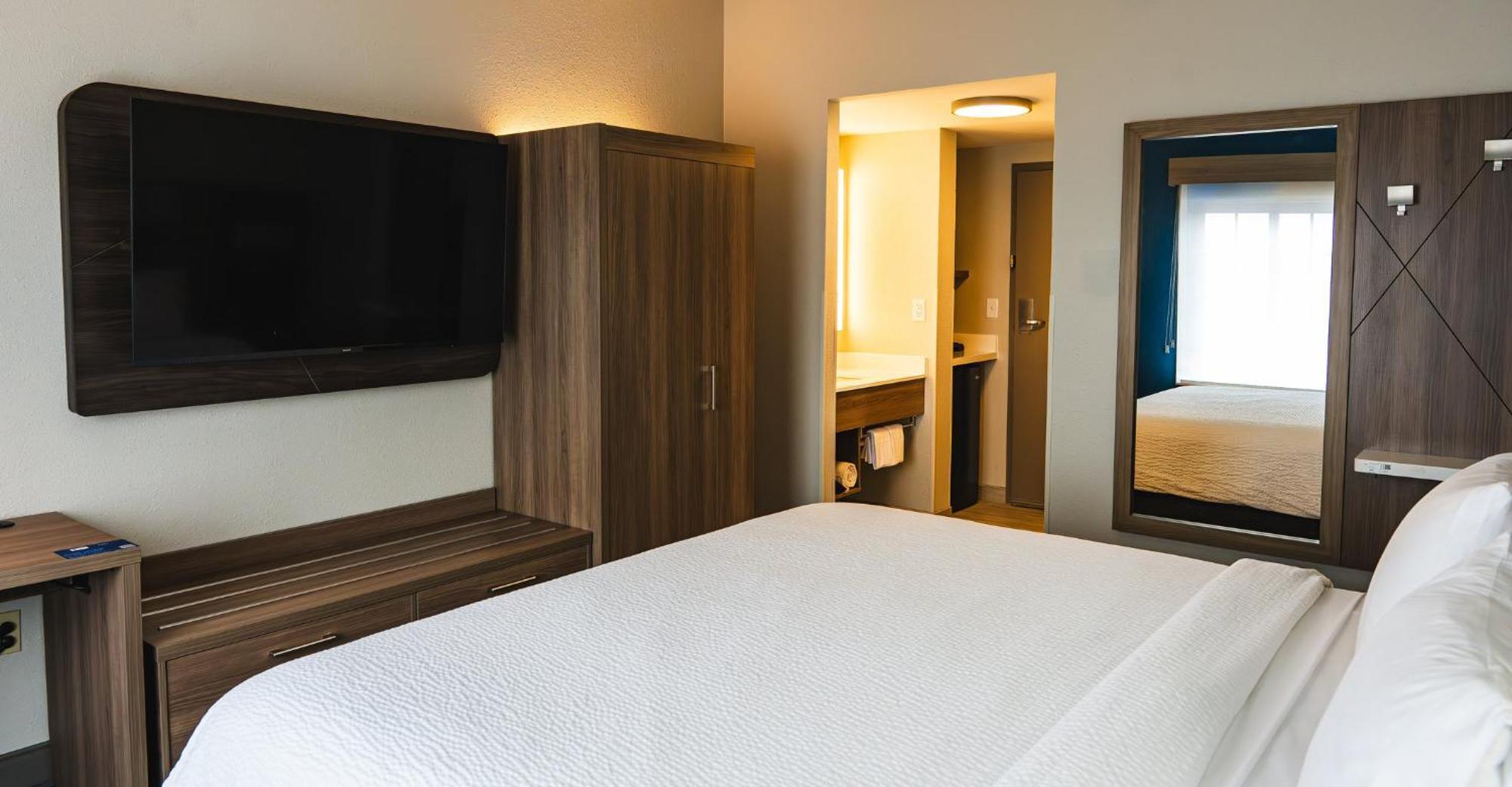 Holiday Inn Express Frazer - Malvern By Ihg Екстериор снимка