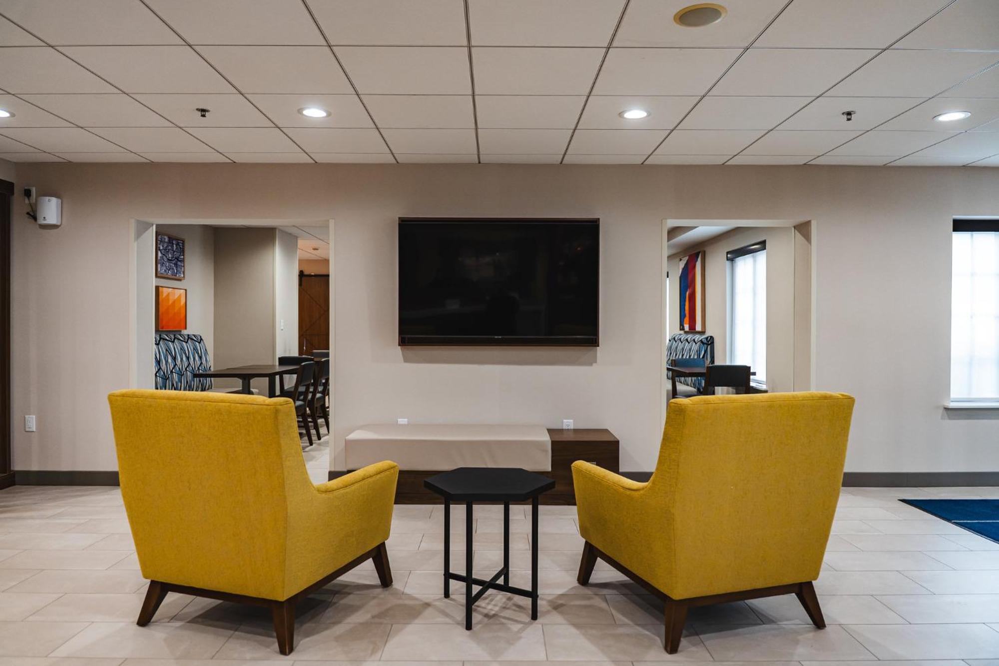 Holiday Inn Express Frazer - Malvern By Ihg Екстериор снимка