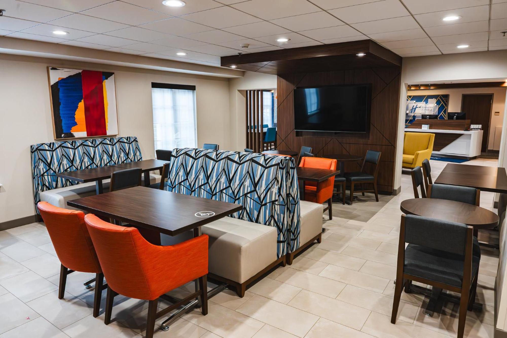 Holiday Inn Express Frazer - Malvern By Ihg Екстериор снимка